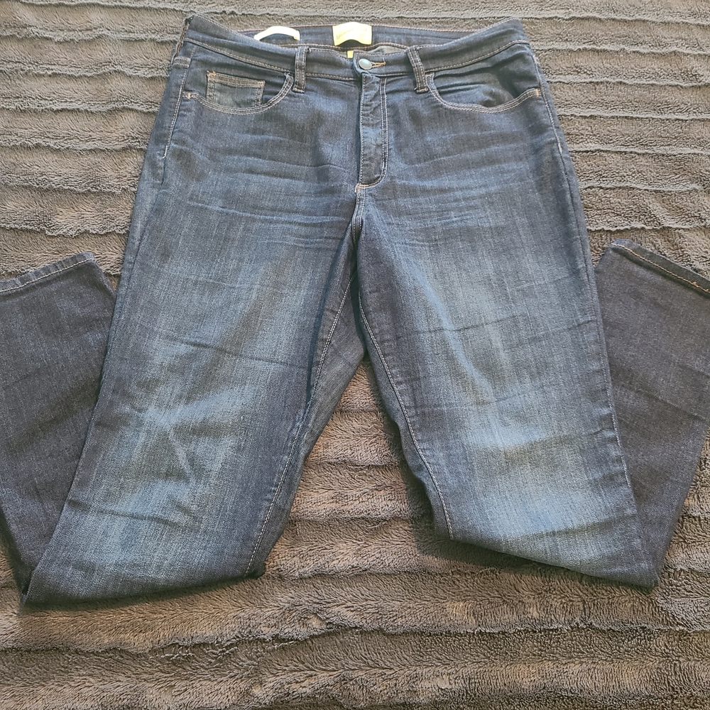 Universal Thread High Rise Dark Blue Jeans